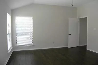 5505 Oak Brook Road, Arlington, TX 76016 - Photo 2