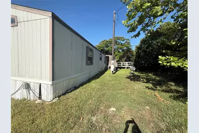 1321 Phoenix Court, Granbury, TX 76048 - Photo 2