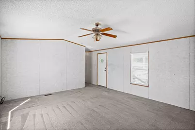 1321 Phoenix Court, Granbury, TX 76048 - Photo 6