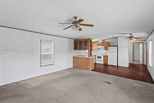 1321 Phoenix Ct, Granbury, TX 76048 - Photo 8