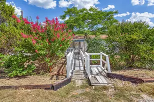 1321 Phoenix Ct, Granbury, TX 76048 - Photo 1
