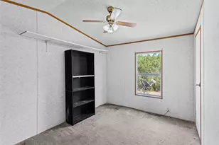 1321 Phoenix Ct, Granbury, TX 76048 - Photo 22