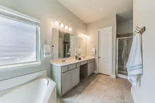 5904 Richmond Dr, North Richland Hills, TX 76180 - Photo 12
