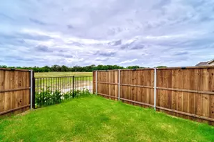 1144 Western Yarrow Ave, Justin, TX 76247 - Photo 34