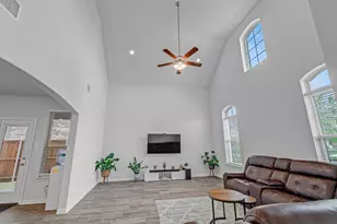 1144 Western Yarrow Ave, Justin, TX 76247 - Photo 10