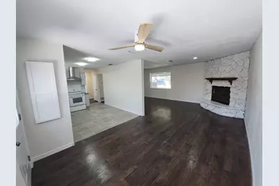 2721 Blue Ridge Drive, Mesquite, TX 75150 - Photo 4