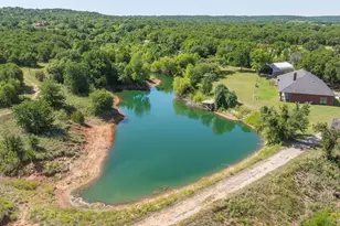 1015 Co Rd 134, Stephenville, TX 76401 - Photo 32