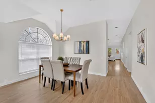 7809 Orland Park Cir, Fort Worth, TX 76137 - Photo 6