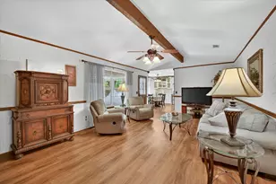 2214 Ravinia Dr, Arlington, TX 76012 - Photo 14