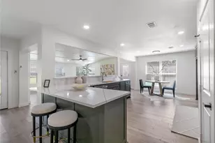524 Circleview Dr N, Hurst, TX 76054 - Photo 6