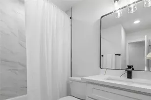 524 Circleview Dr N, Hurst, TX 76054 - Photo 22