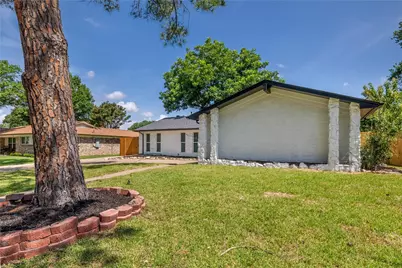 524 Circleview Drive N, Hurst, TX 76054 - Photo 32