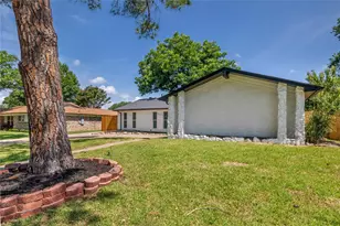 524 Circleview Dr N, Hurst, TX 76054 - Photo 32
