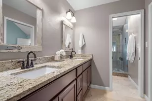 410 Simmons Rd, Double Oak, TX 75077 - Photo 18