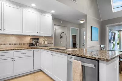 410 Simmons Road, Double Oak, TX 75077 - Photo 14