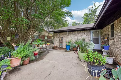 7452 Meadowcrest Drive, Fort Worth, TX 76112 - Photo 24