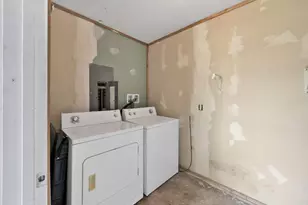 9209 Fm 1570 N, Greenville, TX 75402 - Photo 32