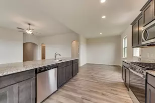 833 Serena Dr, Ferris, TX 75125 - Photo 2