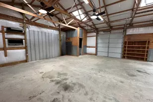 300 Pine St, Ore City, TX 75683 - Photo 6