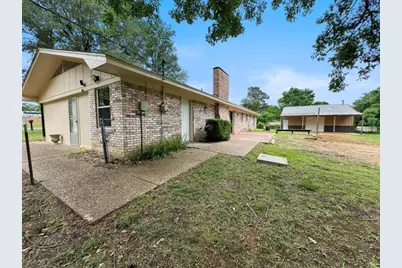 300 Pine Street, Ore City, TX 75683 - Photo 4