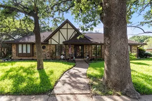 3600 Lake Pontchartrain Dr, Arlington, TX 76016 - Photo 1