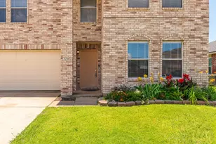 2228 Bradford Pear Dr, Little Elm, TX 75068 - Photo 4