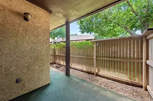 2014 Willoughby Ln, Arlington, TX 76011 - Photo 22