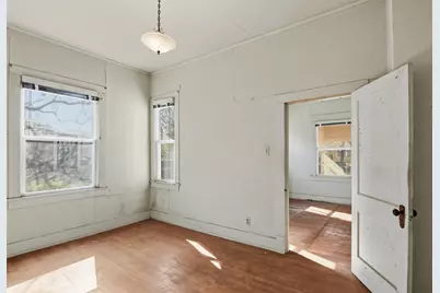 318 S Montclair Avenue, Dallas, TX 75208 - Photo 14