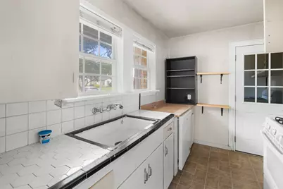 813 Truman Street, Arlington, TX 76011 - Photo 4