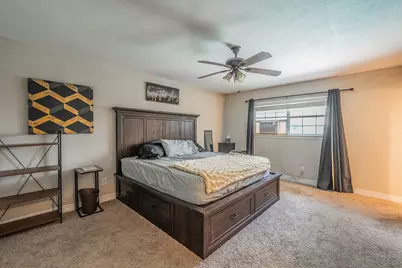 949 Arbor Downs Drive, Plano, TX 75023 - Photo 14