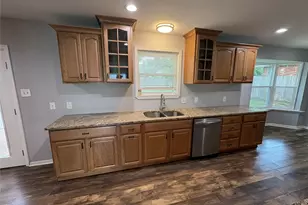 3509 Wharton Dr, Fort Worth, TX 76133 - Photo 10