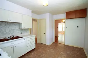 808 Emery St, Denton, TX 76201 - Photo 12