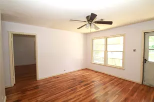 808 Emery St, Denton, TX 76201 - Photo 4