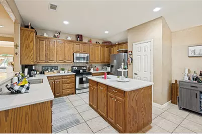 4717 Youpon Street, Flower Mound, TX 75028 - Photo 8
