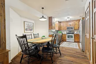 217 N Heights Dr, Crowley, TX 76036 - Photo 10