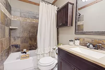 217 N Heights Drive, Crowley, TX 76036 - Photo 16