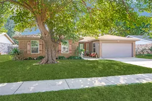 217 N Heights Dr, Crowley, TX 76036 - Photo 1