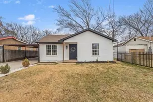 914 S Chatfield St, Ennis, TX 75119 - Photo 1