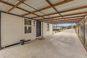 914 S Chatfield St, Ennis, TX 75119 - Photo 10