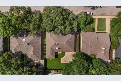 2713 Quail Ridge Drive, Carrollton, TX 75006 - Photo 32