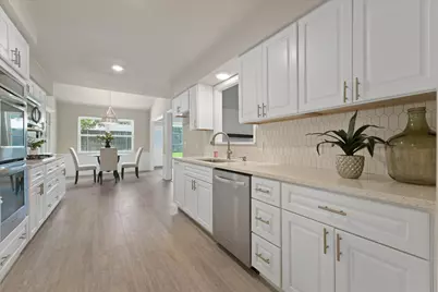 2713 Quail Ridge Drive, Carrollton, TX 75006 - Photo 12