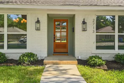 2713 Quail Ridge Drive, Carrollton, TX 75006 - Photo 4