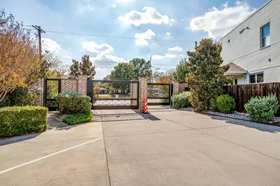109 Crossroads Circle, Westworth Village, TX 76114 - Photo 2