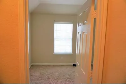 5828 Clearwater Drive, The Colony, TX 75056 - Photo 12