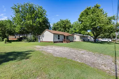 2006 E Cates Street, Bridgeport, TX 76426 - Photo 6