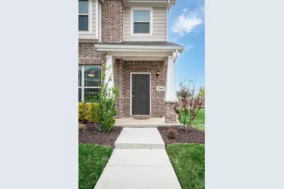 2204 Greystone Drive, Denton, TX 76207 - Photo 2