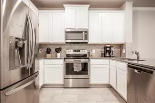 2204 Greystone Dr, Denton, TX 76207 - Photo 8