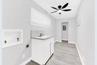 5821 Clendenin Avenue, Dallas, TX 75228 - Photo 34