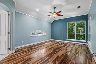 823 Carrie Ct, Lakewood Village, TX 75068 - Photo 14