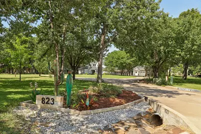823 Carrie Court, Lakewood Village, TX 75068 - Photo 2
